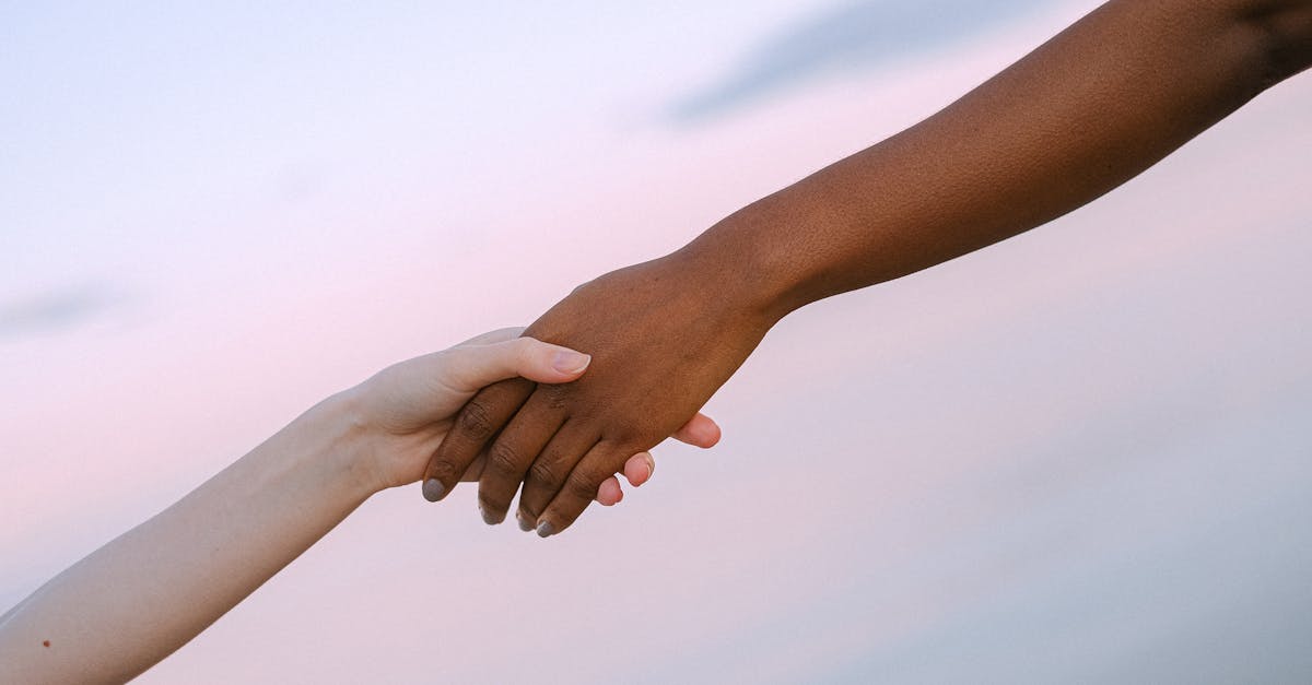 découvrez l'importance de la confiance dans les relations humaines et professionnelles. apprenez comment établir et maintenir la confiance pour renforcer vos connexions et favoriser un environnement positif.