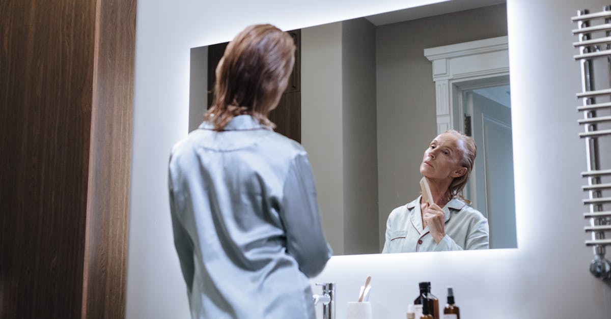 découvrez les meilleures options d'assurance santé pour les seniors, adaptées à vos besoins spécifiques et votre budget. protégez votre santé avec des garanties complètes et un accompagnement personnalisé.