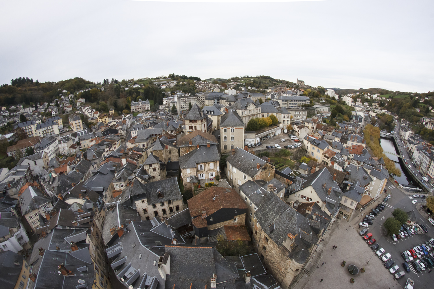 découvrez l'attraction des médecins à tulle, une ville dynamique où la santé et le bien-être prennent le devant de la scène. explorez les services médicaux, les professionnels de santé et les initiatives locales qui font de tulle un lieu idéal pour recevoir des soins de qualité.