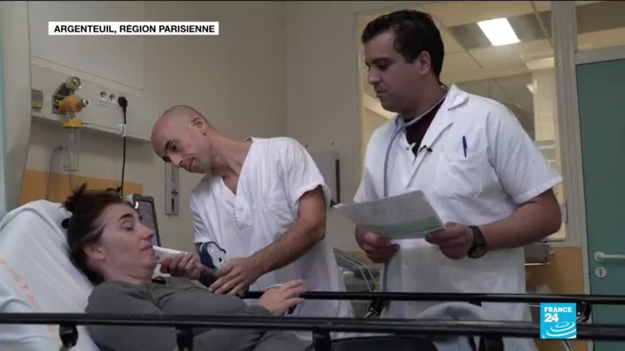 découvrez l'indignation croissante des médecins étrangers face aux défis et aux inégalités rencontrés dans le système de santé. une analyse approfondie des enjeux qui impactent ces professionnels de la santé, ainsi que des témoignages poignants qui reflètent leur lutte et leurs espoirs.