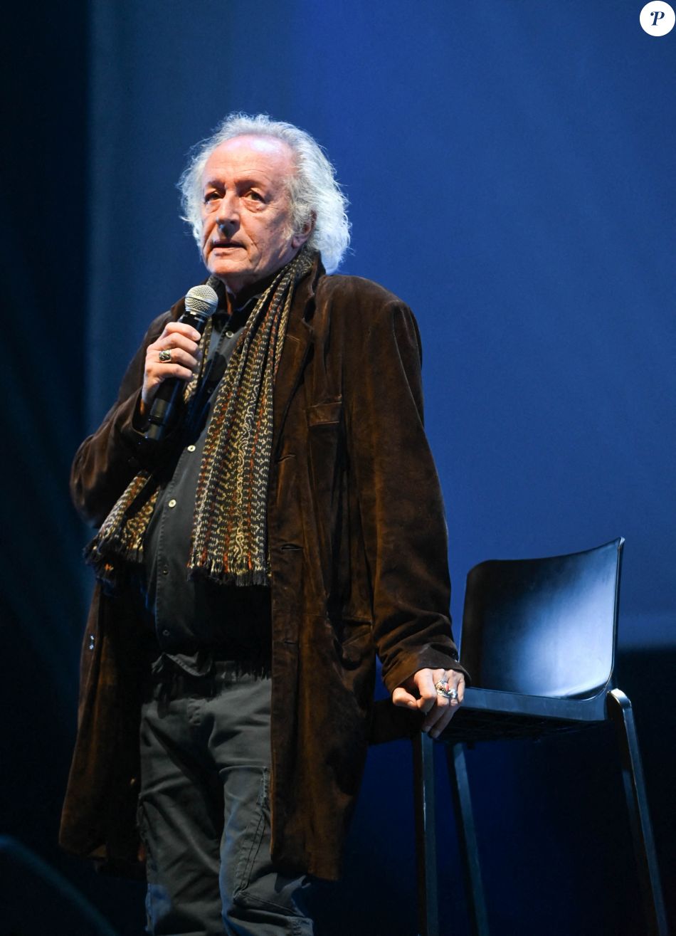 découvrez les dernières nouvelles concernant barbelivien, qui se veut rassurant sur sa santé. plongez dans les détails de son état et les perspectives d'avenir pour cet artiste emblématique.