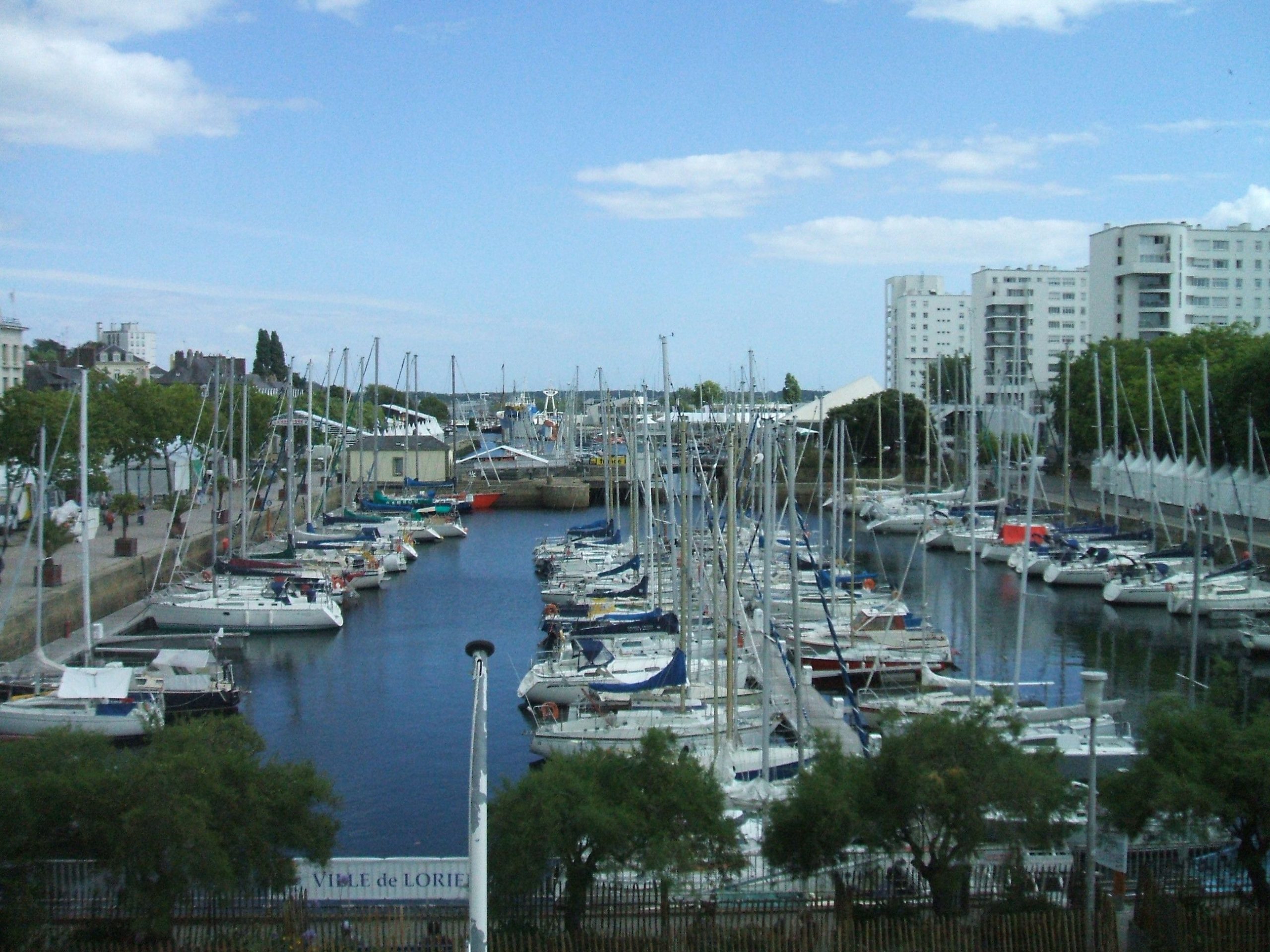 découvrez lorient, la destination idéale pour les étudiants en quête de santé et de bien-être. profitez d'un cadre de vie agréable, d'infrastructures de santé modernes et d'activités sportives variées pour vivre pleinement votre année académique.