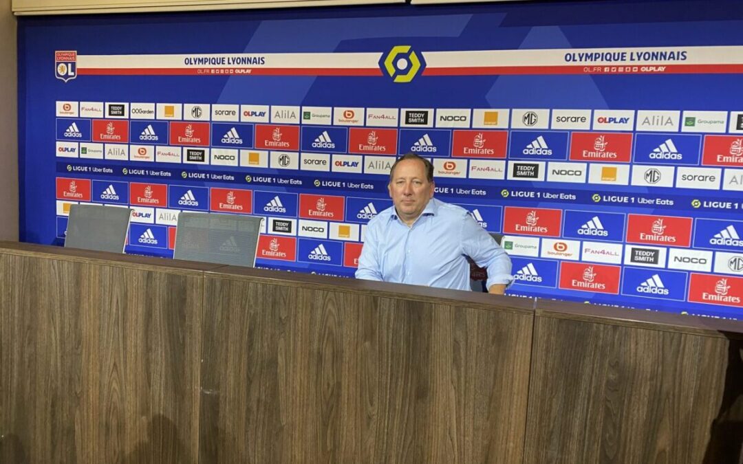 découvrez la stratégie de redressement mise en place par john textor, un entrepreneur visionnaire. analyse des étapes clés pour revitaliser une entreprise, des idées innovantes aux solutions pratiques, pour assurer une relance efficace et durable dans un marché en constante évolution.